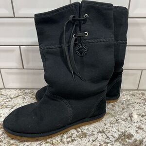 Uggs 5850 Black Textile Lo-Pro Lace-Up Drawstring Boots Women’s Size 7
